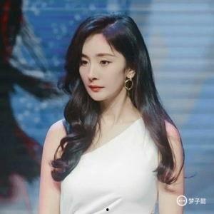 杨幂个人资料视频,影视圈璀璨明星的辉煌历程与魅力风采