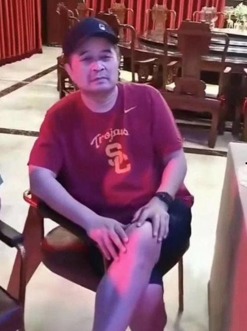 毕福剑动态表情包,幽默风趣，传递欢乐